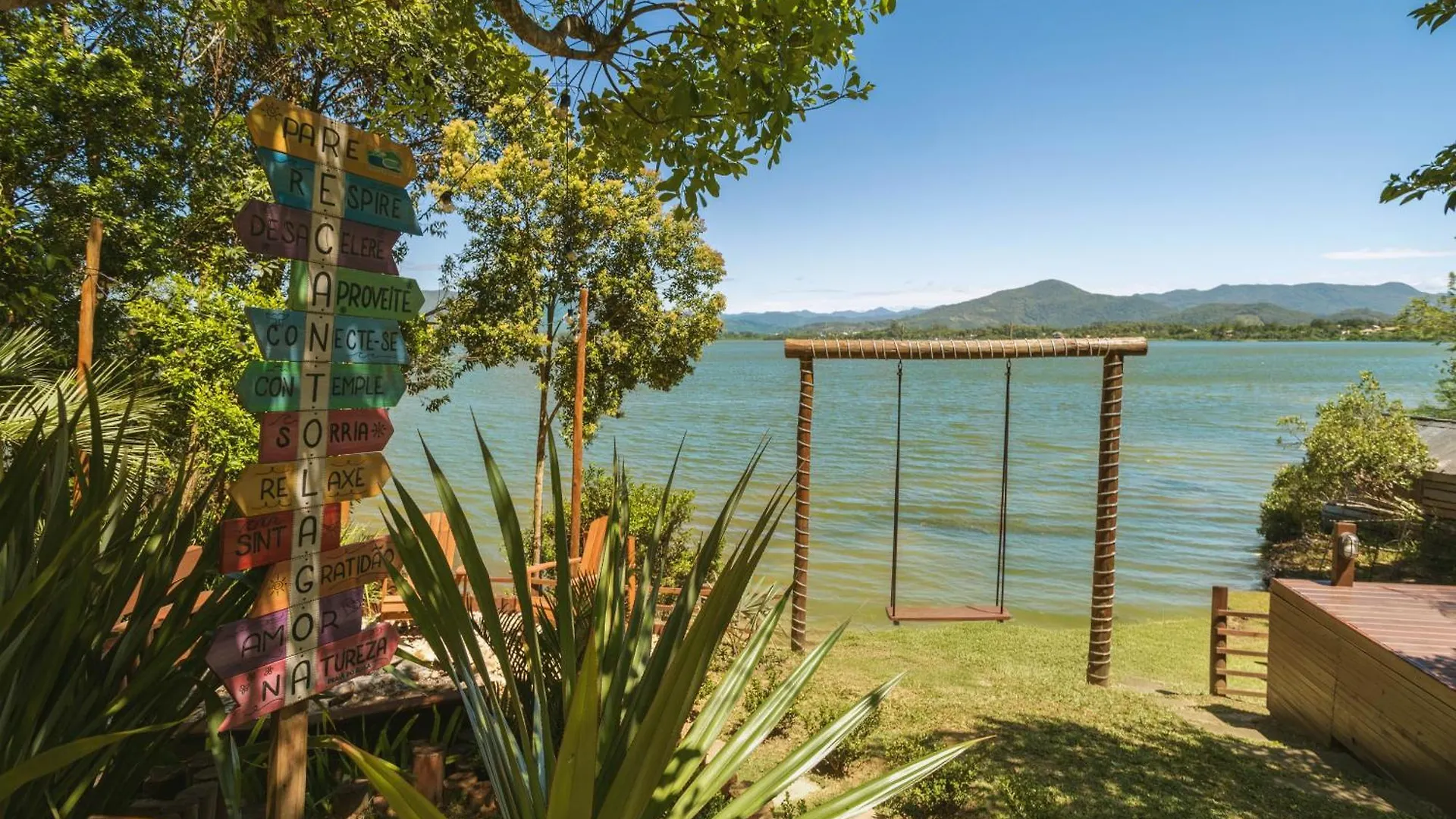 Recanto Lagoa - Casas Completas Na Beira Da Lagoa Com Piscina Aquecida, Jacuzzi Privativa, Mesa De Sinuca E Muito Mais Praia do Rosa