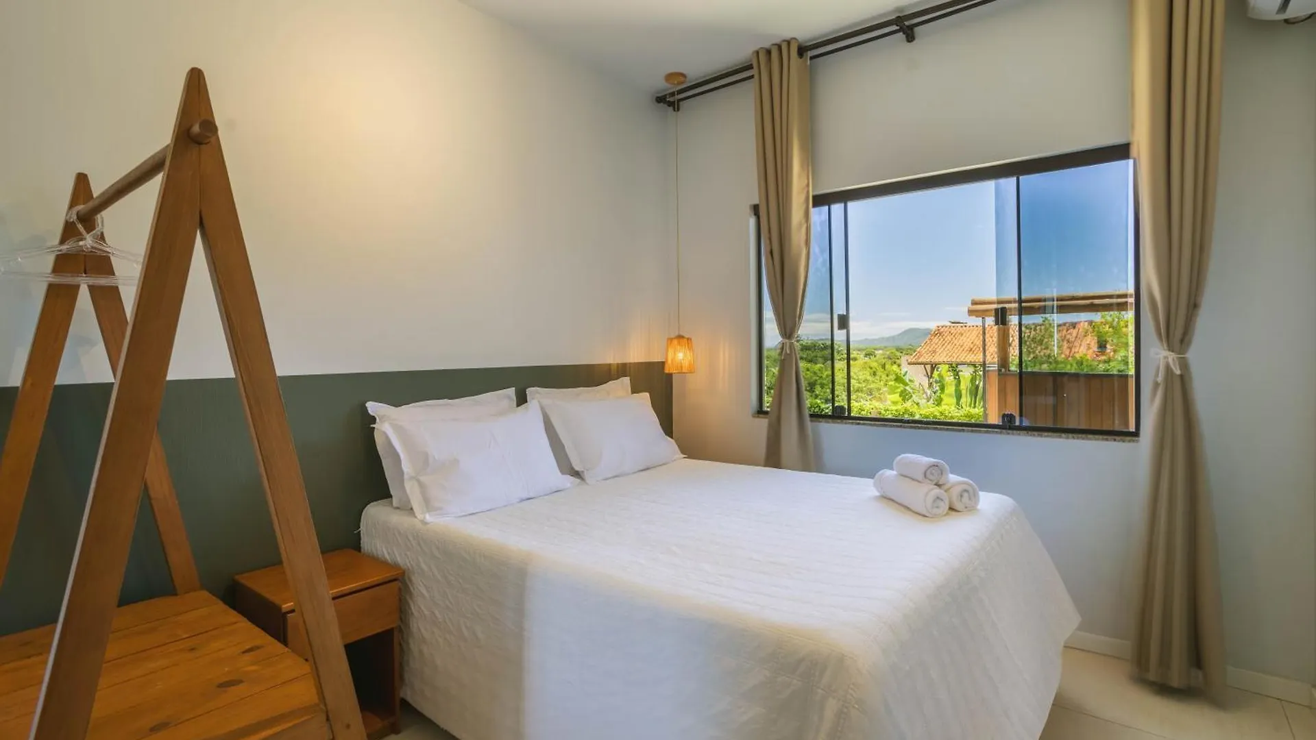 Recanto Lagoa - Casas Completas Na Beira Da Lagoa Com Piscina Aquecida, Jacuzzi Privativa, Mesa De Sinuca E Muito Mais Praia do Rosa Casa de Férias